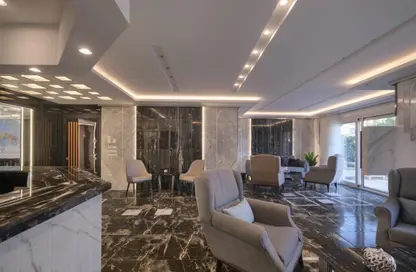 Apartment - 3 Bedrooms - 3 Bathrooms for rent in Stone Residence - 5th Settlement Compounds - The 5th Settlement - New Cairo City - Cairo