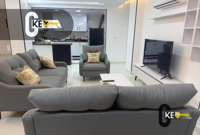 8253270 - Property Image 2