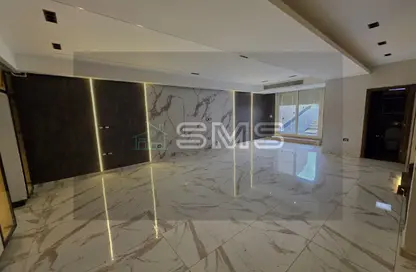 فيلا - 6 غرف نوم - 5 حمامات للايجار في فالينو - المستثمرين الشمالية - مدينة القاهرة الجديدة - القاهرة