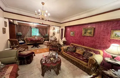 Apartment - 2 Bedrooms - 2 Bathrooms for sale in Arafat St. - Dokki - Giza