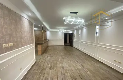 Apartment - 2 Bedrooms - 2 Bathrooms for sale in Madinaty - Cairo