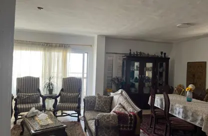 Apartment - 3 Bedrooms - 1 Bathroom for sale in Africa   Emtedad Moustafa Al Nahas - 9th Zone - Nasr City - Cairo