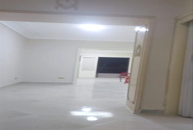 8025266 - Property Image 2