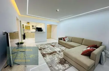 Apartment - 2 Bedrooms - 2 Bathrooms for rent in Street 209 - Degla - Hay El Maadi - Cairo