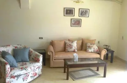 Townhouse - 4 Bedrooms - 4 Bathrooms for rent in 9th District - Sheikh Zayed City - Giza