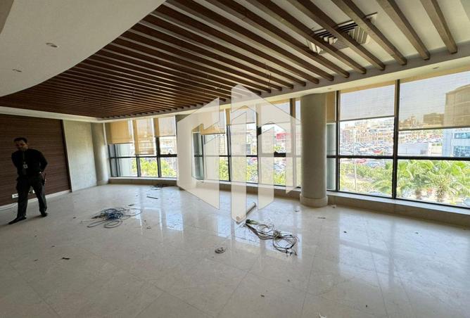 8273346 - Property Image 2