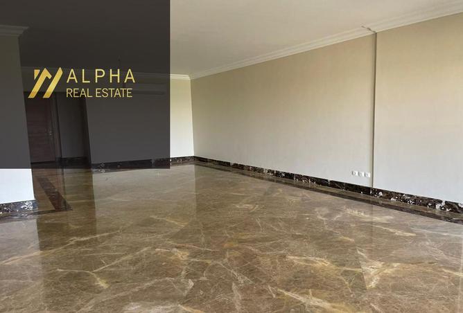 8080378 - Property Image 2