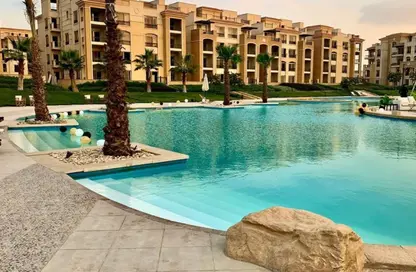 Apartment - 3 Bedrooms - 3 Bathrooms for sale in Stone Residence - 5th Settlement Compounds - The 5th Settlement - New Cairo City - Cairo