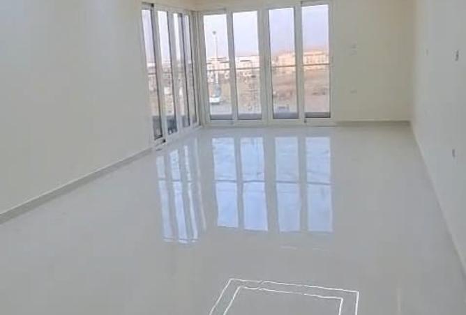 8318093 - صورة العقار 2