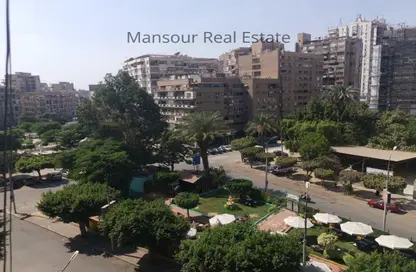 Apartment - 3 Bedrooms - 3 Bathrooms for sale in Ghernata St. - Roxy - Heliopolis - Masr El Gedida - Cairo