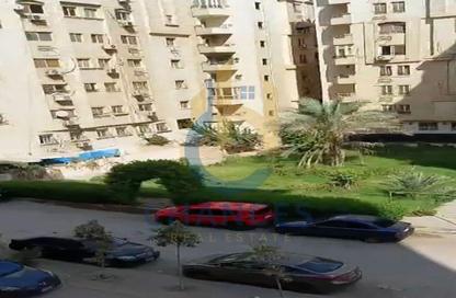 Apartment - 3 Bedrooms - 2 Bathrooms for sale in Maadi Gardens - Maadi - Hay El Maadi - Cairo