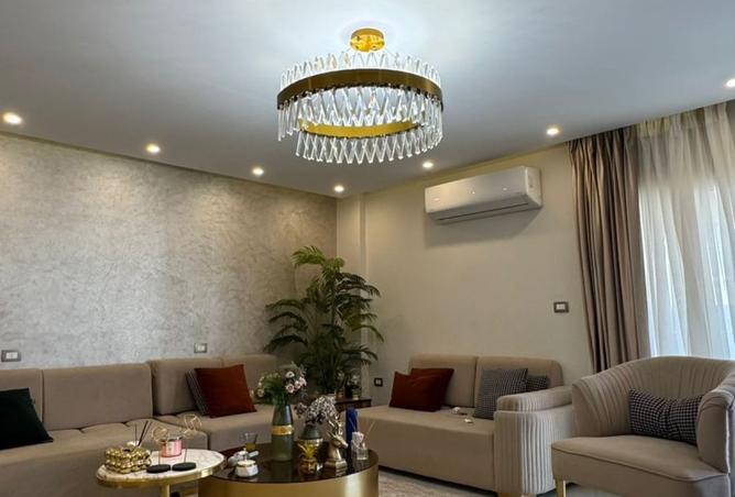 8095347 - Property Image 2