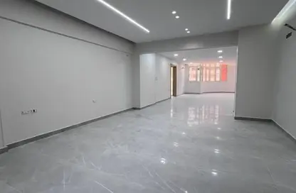 مساحات مكتبية - استوديو - 2 حمامات للايجار في شارع كابول - المنطقة السادسة - مدينة نصر - القاهرة