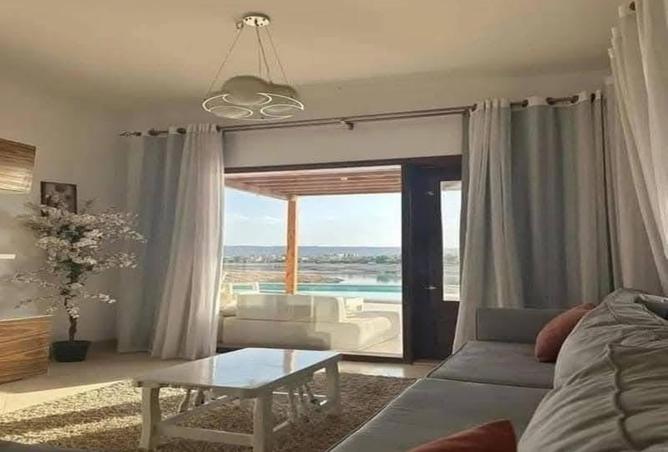8047760 - Property Image 3