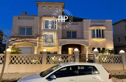 فيلا - 8 غرف نوم - 8 حمامات للبيع في جولف فيوز - طريق مصر اسكندرية الصحراوي - مدينة 6 أكتوبر - الجيزة