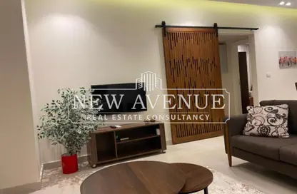 Apartment - 2 Bedrooms - 3 Bathrooms for sale in Lake View Residence - 5th Settlement Compounds - The 5th Settlement - New Cairo City - Cairo