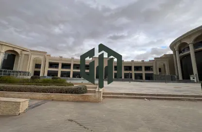 محل تجاري - استوديو - 1 حمام للايجار في وسط القاهرة الجديدة - شارع التسعين الشمالي - التجمع الخامس - مدينة القاهرة الجديدة - القاهرة