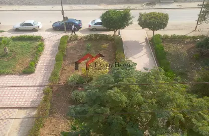 Apartment - 3 Bedrooms - 1 Bathroom for sale in Masaken Zahraa Nasr City St. - Zahraa Madinat Nasr - Nasr City - Cairo