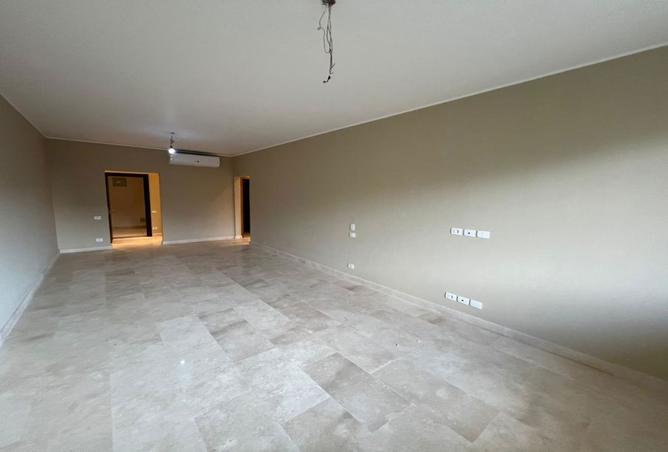 8260184 - Property Main Image