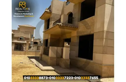 فيلا - 4 غرف نوم - 4 حمامات للبيع في رويال سيتي - كمبوندات الشيخ زايد - الشيخ زايد - الجيزة