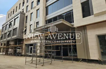 Office Space - Studio - 2 Bathrooms for sale in New Cairo Centre - North Teseen St. - The 5th Settlement - New Cairo City - Cairo