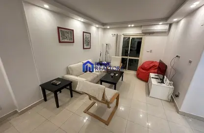 Apartment - 2 Bedrooms - 2 Bathrooms for rent in Street 220 - Degla - Hay El Maadi - Cairo