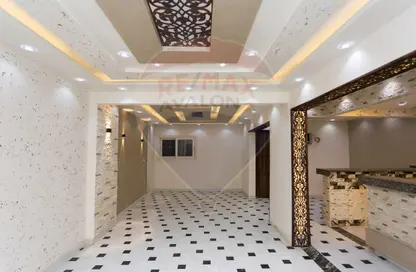Apartment - 2 Bedrooms - 1 Bathroom for sale in Miami - Hay Awal El Montazah - Alexandria