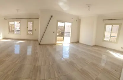 Apartment - 3 Bedrooms - 2 Bathrooms for sale in Trablous St. - 6th Zone - Nasr City - Cairo
