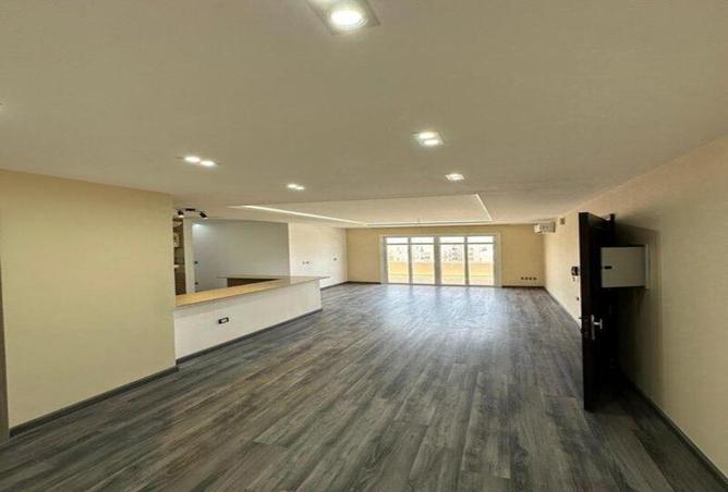 7974407 - Property Image 2