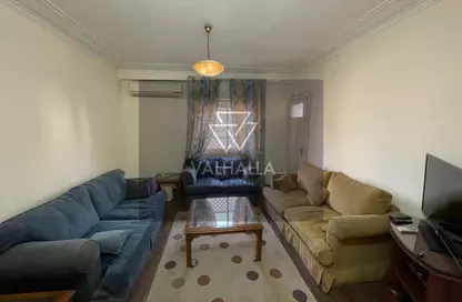 Apartment - 1 Bedroom - 1 Bathroom for rent in Hassan Assem St. - Zamalek - Cairo