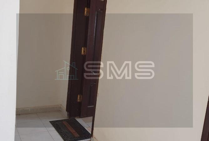 8372893 - Property Image 2