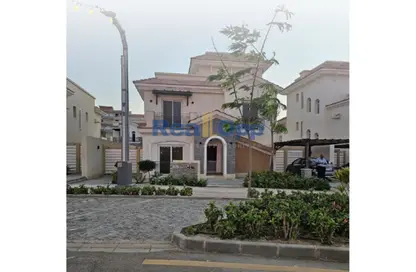Villa - 5 Bedrooms - 7 Bathrooms for sale in Al Maqsad - New Capital Compounds - New Capital City - Cairo