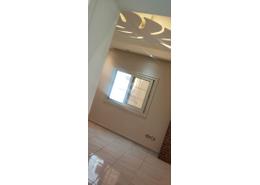 شقة - 3 غرف نوم - 2 حمامات for للبيع in شارع غصن الزيتون - الحي السابع - مدينة العبور - القليوبية