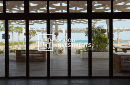 Chalet - 3 Bedrooms - 3 Bathrooms for sale in Azha North - Ras Al Hekma - North Coast