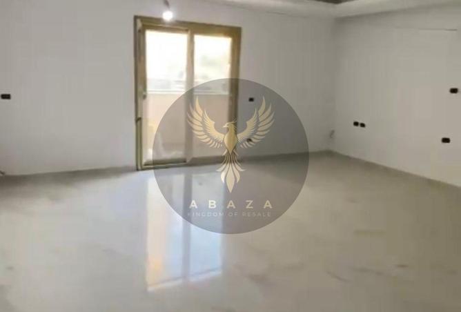 8386032 - Property Image 2