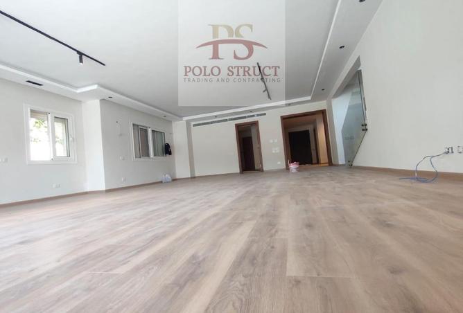 8083279 - Property Image 2