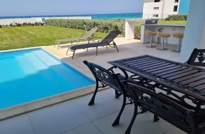 شاليه - 2 غرف نوم - 2 حمامات للبيع في كالي كوست - راس الحكمة - الساحل الشمالي