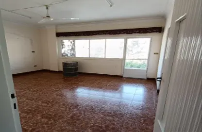 Apartment - 4 Bedrooms - 3 Bathrooms for rent in Nabil Al Wakkad St. - Ard El Golf - Heliopolis - Masr El Gedida - Cairo