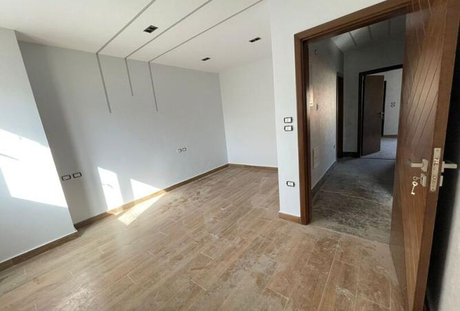 8512333 - Property Image 3