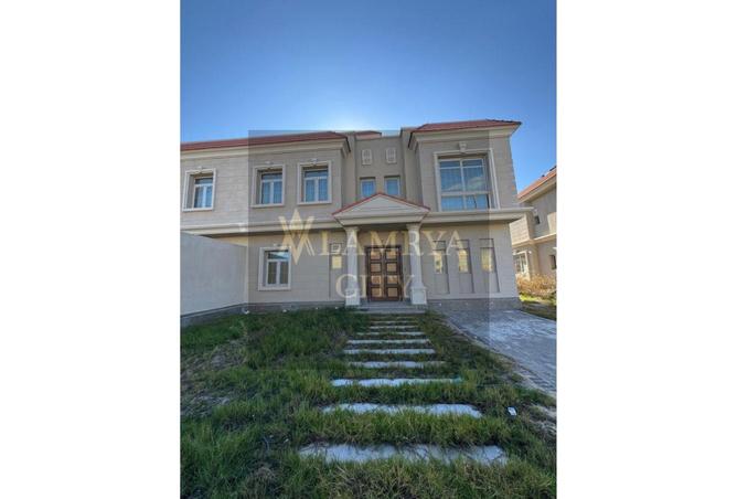 8190025 - Property Image 3