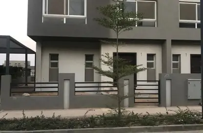 منزل مزدوج - 4 غرف نوم - 4 حمامات للبيع في ايتابا - كمبوندات الشيخ زايد - الشيخ زايد - الجيزة