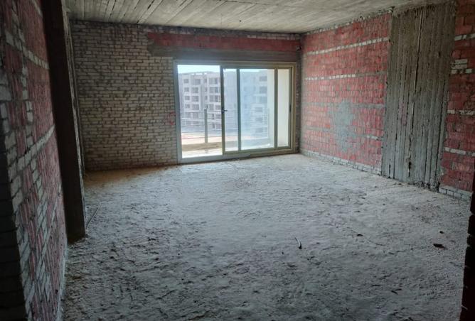 8250018 - Property Image 2