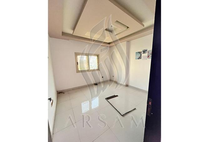 8388222 - Property Image 2