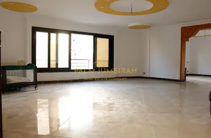 شقة - 3 غرف نوم - 2 حمامات للبيع في شارع الدكتور حلمي بهجت بدوي - سبورتنج - حي شرق - الاسكندرية