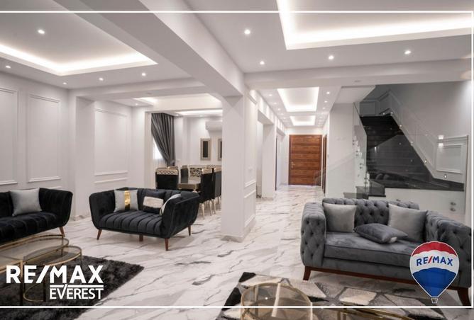 8269610 - Property Image 3