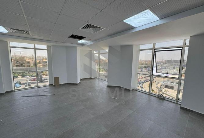 8369403 - Property Image 2