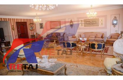Apartment - 3 Bedrooms - 3 Bathrooms for sale in Makram Ebeid St. - 6th Zone - Nasr City - Cairo