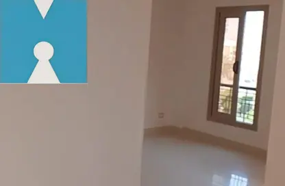 شقة - 3 غرف نوم - 3 حمامات للايجار في اوبرا سيتي - الحي السادس - الشيخ زايد - الجيزة