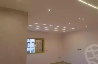 شقة - 3 غرف نوم - 2 حمامات للايجار في السياحية الاولى - التوسعات الشمالية - مدينة 6 أكتوبر - الجيزة