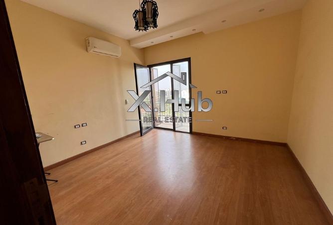 8438134 - Property Main Image